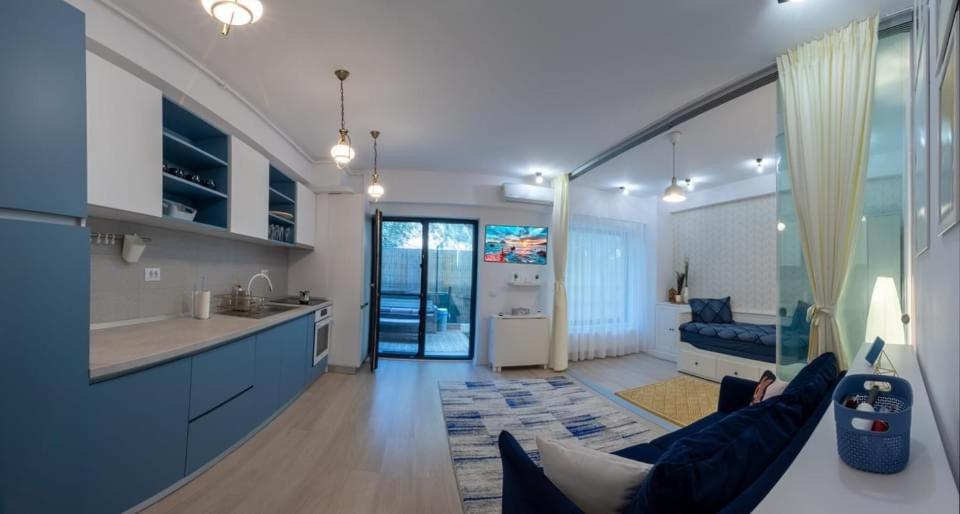 Portami Al Mare - Apartament, Terasa & Curte Năvodari Buitenkant foto