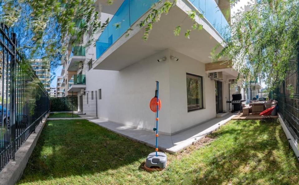 Portami Al Mare - Apartament, Terasa & Curte Năvodari Buitenkant foto