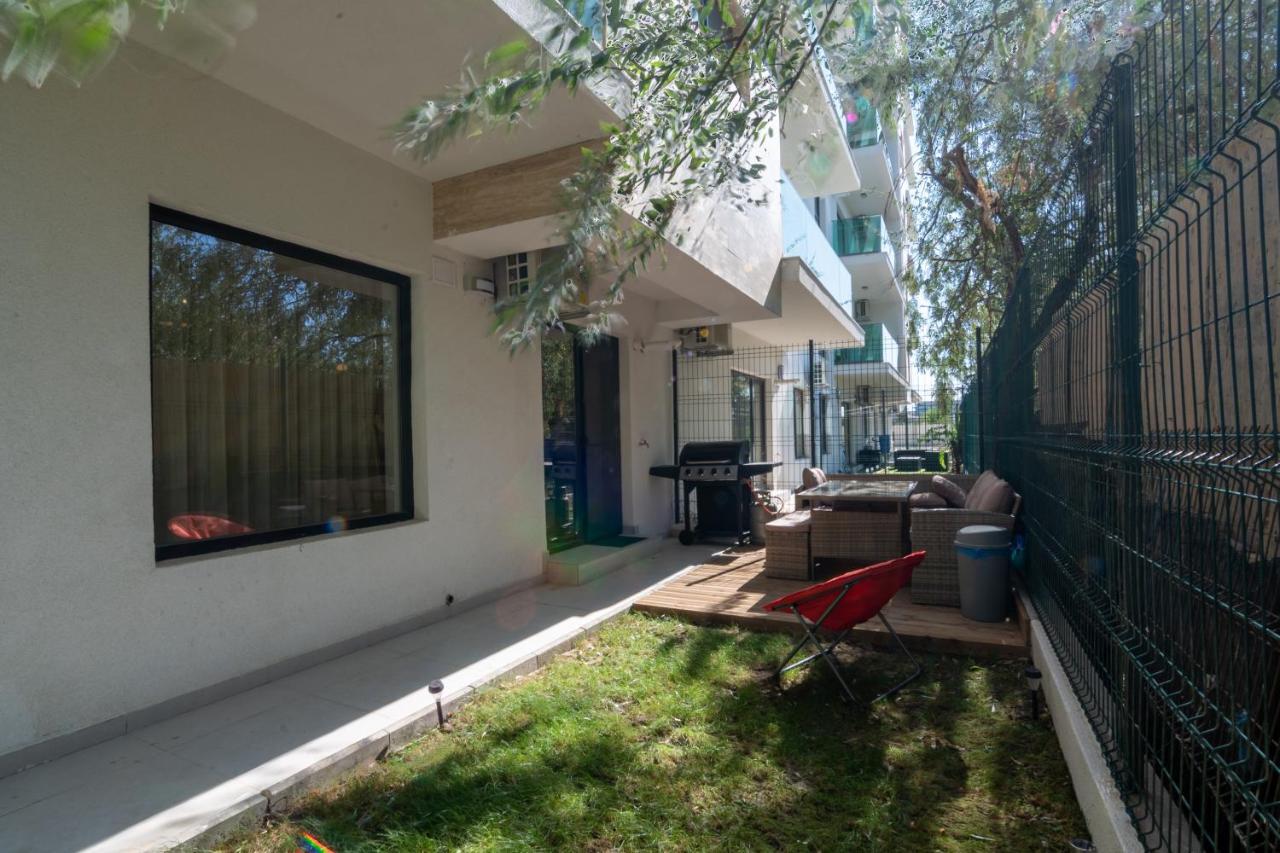Portami Al Mare - Apartament, Terasa & Curte Năvodari Buitenkant foto