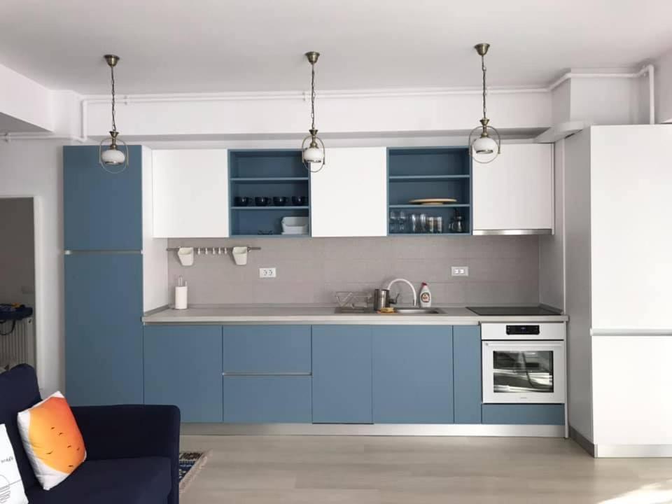 Portami Al Mare - Apartament, Terasa & Curte Năvodari Buitenkant foto